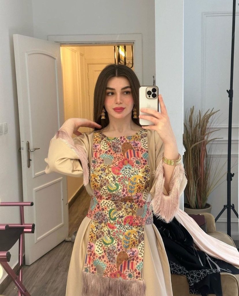 Female Escorts Lahore